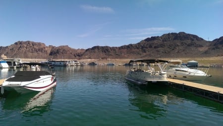 Lake Mead (Nevada) - reflections, lake mead, sky, boats, water, mountains, nevada, landscapes