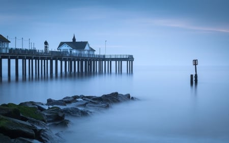 Ocean Pier on a Foggy Day - nature, pier, ocean, ocean pier on a foggy day, foggy