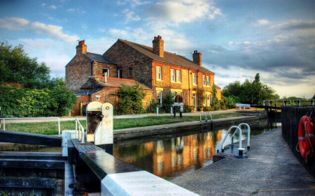 Shardlow Lock, England - england, architecture, shardlow lock, buildings