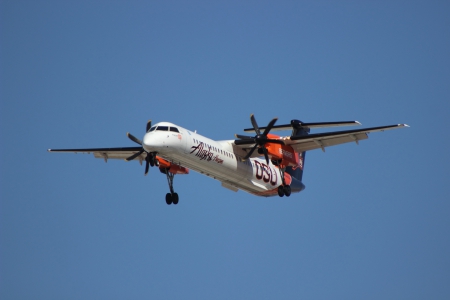 Bombardier Q400 (DH4) - aircraft, osu, plane, bombardier q400 dh4