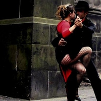 Tango dancers