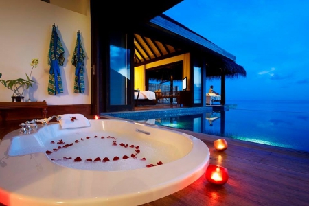 ♥ - dinner, villa, champagne, evening, candles