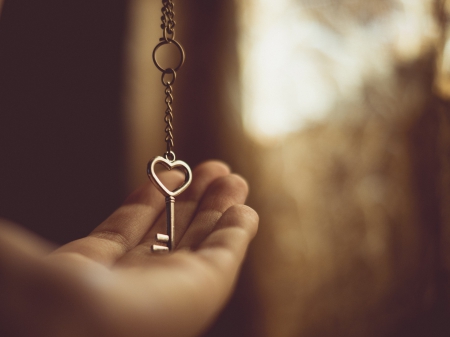 beautiful - the key, heart, beautiful, hand