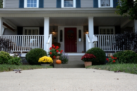 Pretty Little Abode - humble abode, house flowers, pretty house, pretty little abode