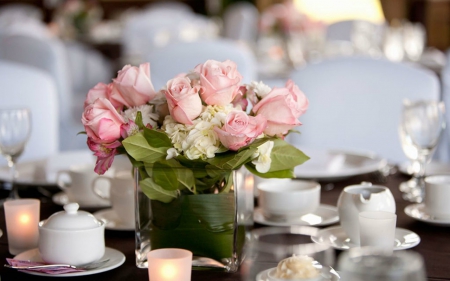 Beautiful Rose Arrangement - flowers, table, roses, cup