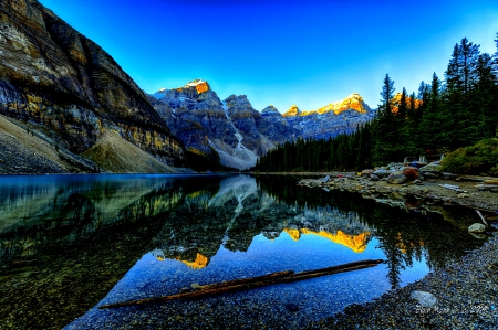 MORAINE LAKE - banf, park, lake, morain