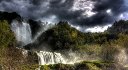 Great Waterfall - great, clouds, mountains, waterfall