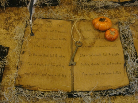 Witch's Spell~Halloween - key, Autumn, pumpkins, Fall, spell, gourds, Halloween