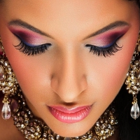 Woman - Makeup