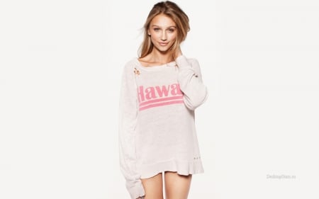 Cailin - white, beauty, tshirt, short