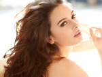 evelyn sharma