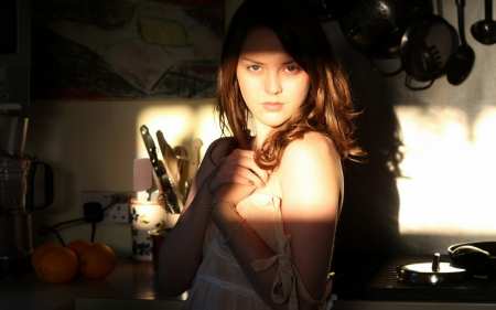 imogen - beauty, girl, pretty, sunlight