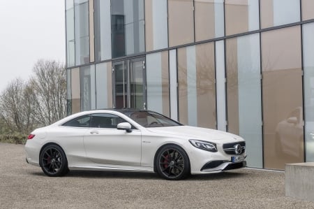 2015 Mercedes-Benz S63 AMG Coupe - white, 2015, amg, black wheels