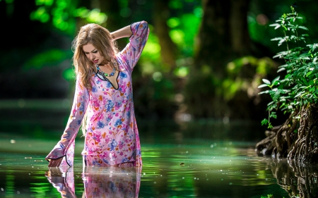 Beautiful Woman - blond, water, woman, model