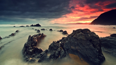 Sunset on Rocky Beach - sunsets, rocky beach, nature, rocks