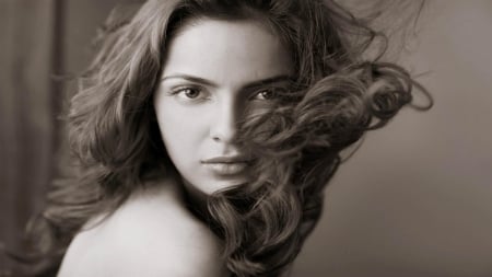 Shazahn - pretty, bw, hairstyle, actress