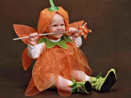 Autumn fairy - girl, pumpkin, orange, child, toamna, costume, autumn, green, wings, halloween, fairy