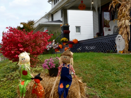 Some Halloween Scenery - halloween fun, colorful halloween, some halloween scenery, fun halloween, halloween decor