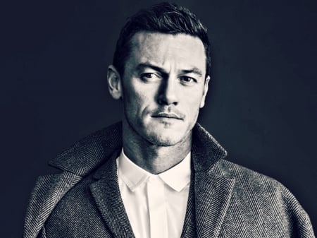 Luke Evans - white, luke evans, man, actor, black