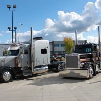 Custom Semi Trucks