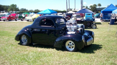 Blown Willys - ford, classic, black, big motor