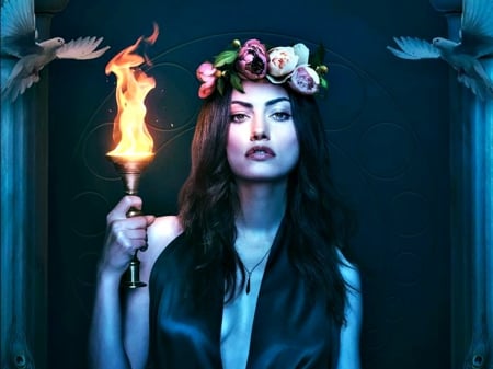 Phoebe Tonkin as  Hayley