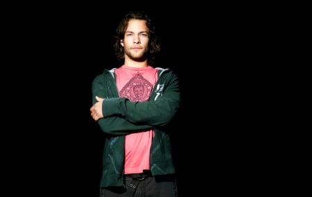 Kyle Schmid - man, pink, kyle schmid, by cehenot, green, actor, black