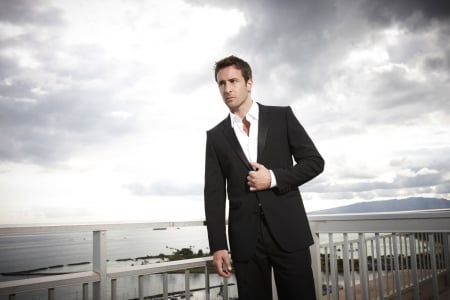 Alex OLoughlin - black, actor, costume, tv series, man, Alex OLoughlin