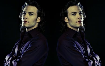 Kyle Schmid as Henry Fritzroy - kyle schmid, tv series, henry fritzroy, vampire, black, blood ties, man, actor, by cehenot