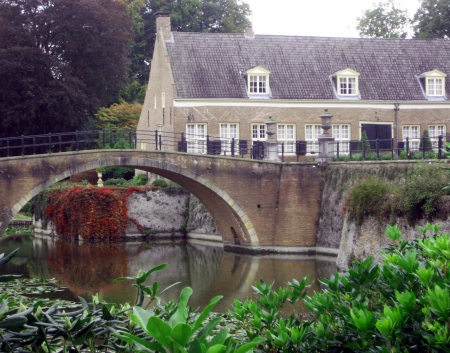 House - view, abstract, castle, photography, pond, bridge, garden