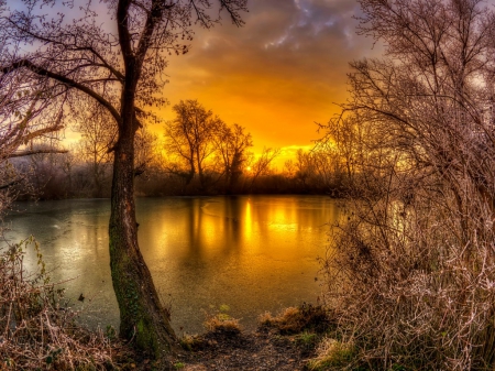 Lake in autumn sunset - clouds, trees, water, sunset, nature, season, autumn, cold, lake, sun, sky