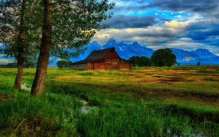 Country Home - clouds, house, trees, blue, fields, grass, architecture, home, leaves, mountain, living, nature, green, country, sky