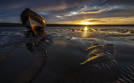 Alone Boat - nature, ocean, chain, water, scenery, sunset, sea, boat