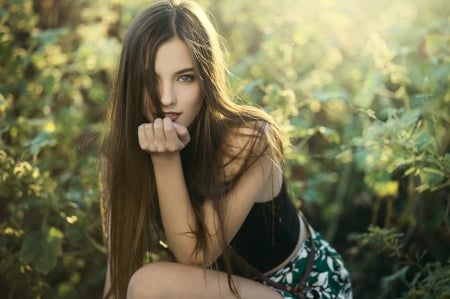 Girl - girl, forest, reflector, light, fashion, desert, model, natural