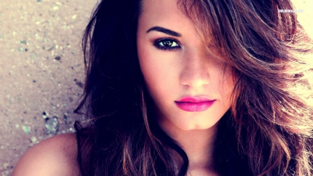 demi lovato - beauty, brunette, look, model