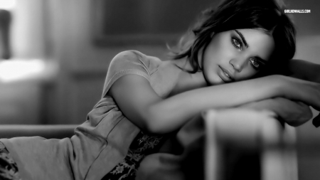 adriana lima - beauty, bw, pretty, model