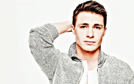 Colton Haynes - white, alb, colton haynes, barbat, actor, negru, man