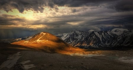 Sunlight on the mountains - mountains, great, sunlight, clouds