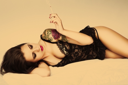 Rose Tattoo - stunning, striking, tattoo, model, beauty, brunette