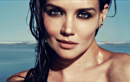 Katie Holmes - face, summer, model, actress, beach, girl, blue, katie holmes, sea, woman