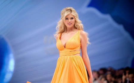 Kate Upton - Blonde, Kate upton, Yellow Dress, Model, Sports Illustrated