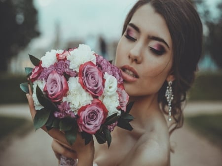 Beautiful Bride - women, bride, face, makeup, bouquet