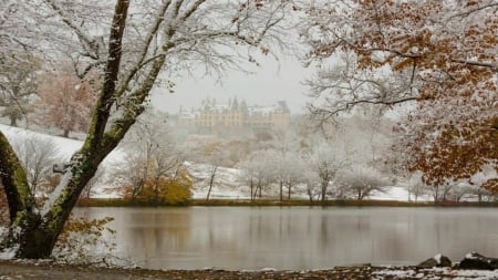 Snowy Biltmore Castle - castle, snow, beautiful, north carolina