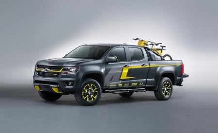 Chevrolet-Colorado-Ricky-Carmichael-Performance-Concept - bowtie, accents, truck, bikes