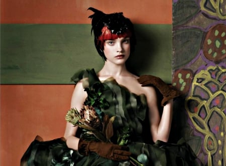 Natalia Vodianova - hat, fashion, girl, orange, retro, red, green, woman, model, Natalia Vodianova, gloves