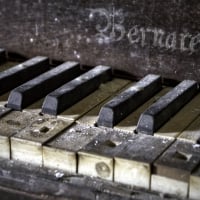 Old Piano