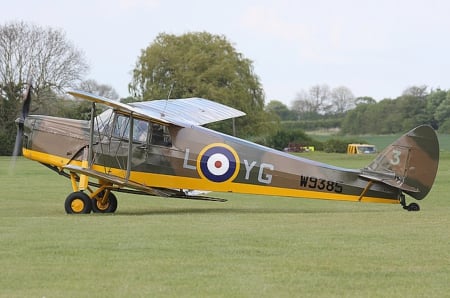 de Havilland DH-87B Hornet Moth - dh-87b hornet moth, prototype, de havilland, trainer