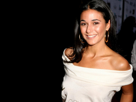 emmanuelle chriqui - snowdays, emmanuelle, brunette, chriqui