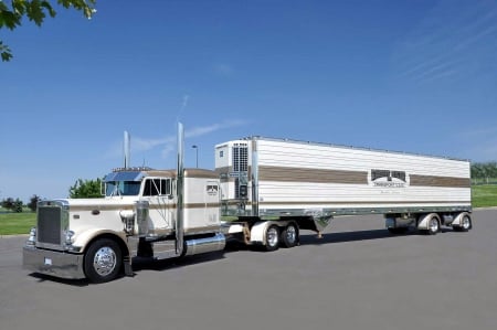 Peterbilt Truck And Reefer Trailer - peterbilt, reefer, semi, trailer