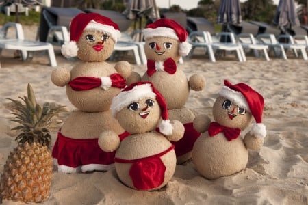 Xmas - santa, snowman, beach, funny, sand, christmas